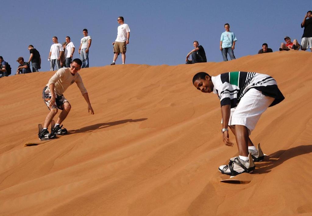 Bivouac Camel Trips Hotel Merzouga Buitenkant foto