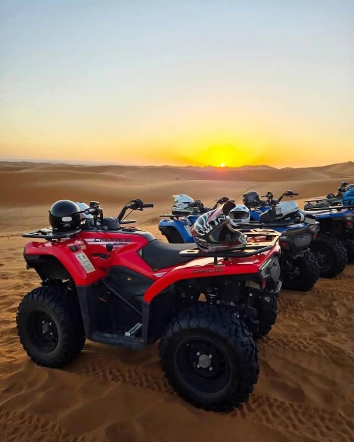 Bivouac Camel Trips Hotel Merzouga Buitenkant foto